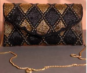 Sac bandoulière brodé de perles artisanales – Sac à main de luxe pour femme avec sangle réglable - Product Image 2