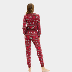 Conjunto de Sudadera y Pantalones a Juego con Diseño Gráfico Navideño para Eventos Festivos y Fotos Familiares - Product Image 6