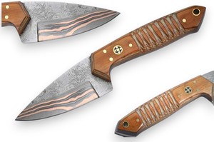 มีดสกินเนอร์ใบตายเหล็กดามัสกัสทองแดง ด้ามไม้ พร้อมปลอกหนังแนวตั้ง มีด EDC แบบฟูลแทงค์ สำหรับล่าสัตว์และตั้งแคมป์ - Product Image 1