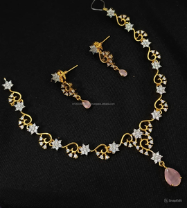 Conjunto de joyería nupcial de diamante americano clásico, collar y pendientes de dos piezas para boda, estilo clásico de moda - Product Image 1