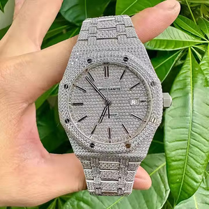 นาฬิกาควอตซ์หรูหราประดับเพชรโมอิสซาไนต์ พร้อมสายแบบ Iced Out ระดับพรีเมียมและเพชรระยิบระยับ สไตล์เครื่องประดับฮิปฮอปสุดหรู - Product Image 1