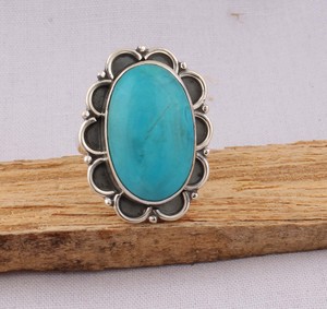 Shree Jaipur Silver Classic Oval <b>Turquoise</b> Bezel Setting 925 Sterling Silver Gemstone <b>Ring</b> for Unisex Wedding & Party - Product Image 2