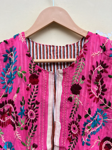 Chaleco/Chaqueta Corta Reversible Acolchada de Algodón 100% Hecha a Mano en India, Ecológica, Estilo Boho para Festivales - Product Image 4