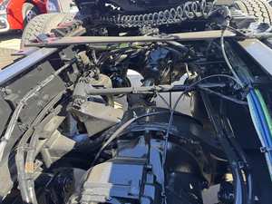 Tracteur routier diesel poids lourd 6x4 avec cabine couchette pour le transport sur autoroute et longue distance - Product Image 5