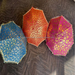 Parapluies de grande taille en polyester pour les cérémonies de Mehndi, mariages, Haldi, décoration de la cérémonie des mariés et des invités - Product Image 3