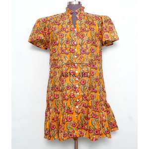 Vestido midi de algodón 100% orgánico, estampado floral a mano, ecológico, ideal para vacaciones de verano, estilo casual y suave. - Product Image 2