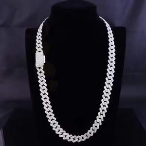 Cadena Cubana de Plata Esterlina 925 con Micro Pavé de Diamantes CZ, Joyería de Lujo Estilo Hip Hop para Hombre - Product Image 1