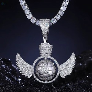 Colgante de Moissanita con Incrustaciones de Diamantes, Diseño de Globo Alado, Plata 925, de Lujo, con Temática Hip Hop, Bicolor, para Rapper, Collar con Colgante - Product Image 1