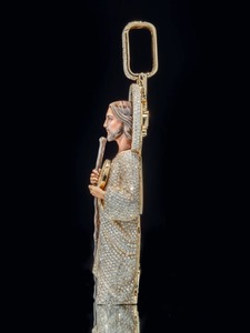 Pendentif Christ en Or 24K avec Moissanite, Breloque Religieuse Unisexe, Bijou Chrétien, Design à Micro-Incrustation - Product Image 1