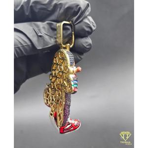 Pendentif de personnage haut de gamme avec bijoux streetwear de luxe et design en pierres multicolores - Product Image 3