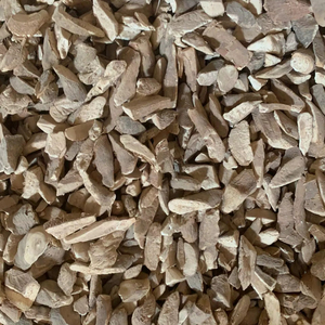 Chips de Yuca Frescos 100% Orgánicos Premium de Vietnam Giang, Duración de 12+ Meses, Tamaño 7cm, Listos para Usar, Venta al por Mayor, Exportación VAN BACH - Product Image 1