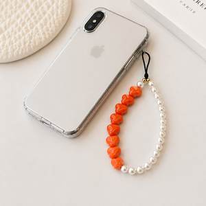 Breloque de téléphone artisanale en perles cœur orange pour coque de téléphone et accessoire porte-clés - Product Image 2