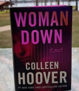 Femme en détresse : Un roman puissant de Colleen Hoover, livre de poche, santé, médecine, non-fiction, livre sur l'empowerment des femmes - Product Image 2