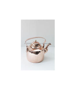<b>Stove</b> ready copper <b>kettle</b> with enamel lining and handmade touch perfect for heritage kitchen collections - Product Image 2