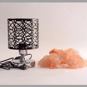 Lampe de table de nuit moderne créative en fer de l'Himalaya en cristal de roche Anion emballé table de chevet décorative traitement raffiné - Product Image 1