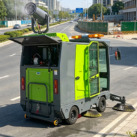 Machine de balayage de rue à batterie, grande puissance d'aspiration, pour le nettoyage des poussières et des déchets routiers avec canon à brume