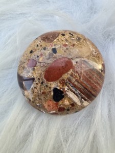 Super Quality Natural Crystal <b>Red</b> Jasper Conglomerates Palm Stone Beautiful Palm Heart Shape Agate Pudding Stone Environmentally - Product Image 4