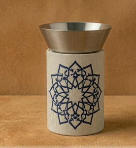 Quemador de Incienso de Acero Inoxidable Hecho a Mano con Patrón Geométrico, Soporte Decorativo para Fragancias del Hogar, para Uso Religioso, para Todas las Estaciones - Product Image 1