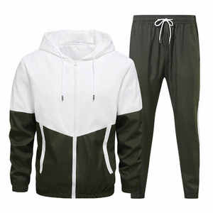 Conjuntos Deportivos de Otoño para Hombre con Capucha y Cordón Ajustable, Diseño Personalizado, Corte Regular, Transpirable, 100% Algodón - Product Image 1