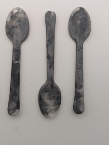Cuillère en résine artisanale de qualité supérieure, plaquée argent, manche long, design moderne, finition brillante, pour épices, sel, agitation, écologique - Product Image 2