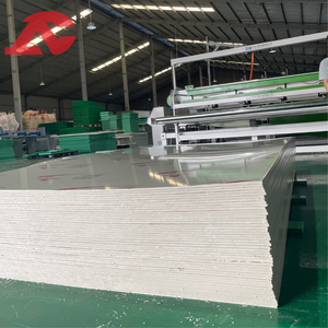 Stockage industriel durable résistant aux produits chimiques lisse en feuille de PP de qualité expert avec service de coupe Couleur et taille personnalisables - Product Image 2