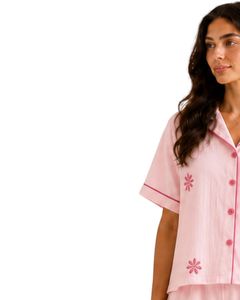 Ensemble de pyjama pour femme rose clair personnalisé, manches courtes, boutonné, imprimé floral, doux, respirant, vêtements de nuit d'été, ensemble de détente - Product Image 3