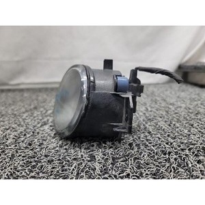 Phare antibrouillard avant droit Koleos, côté passager, d'occasion, OEM 8200002470 - Product Image 3