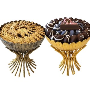 Elegante Tazón Decorativo de Metal Dorado y Plateado con Soporte de Bambú Único, Centro de Mesa de Lujo para Decoración del Hogar, Tazón para Exhibir Dulces - Product Image 1