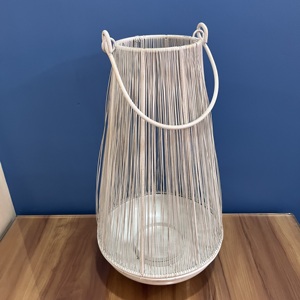 โคมไฟลวดเหล็กตกแต่งรุ่น L597 ดีไซน์งานฝีมือ พร้อมเคลือบสีขาว สำหรับตกแต่งบ้าน งานคริสต์มาส งานแต่งงาน และงานวันเกิด - Product Image 1