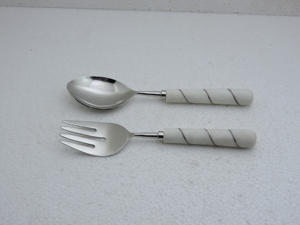 Juego de servidores de ensalada de acero inoxidable con mango de resina, colección moderna de cubiertos para mesa, para venta al por menor. - Product Image 4