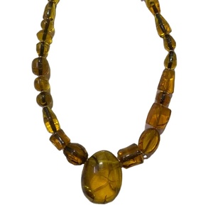 สร้อยคอเรซิ่นทำมือประดับลูกปัดสำหรับทุกเพศ ดีไซน์ทันสมัยสีโรสโกลด์ ขายดีสำหรับงานแต่งงานและงานปาร์ตี้ จากอินเดีย - Product Image 1