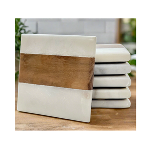 Posavasos Cuadrados de Mármol de Diseño Moderno y Alta Calidad, Ecológicos, Duraderos, Lavables, Hechos en India con Piedra Natural para Uso en la Mesa - Product Image 1