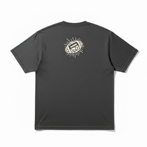 Camiseta de algodón premium con estampado puff, logotipo personalizado, cuello caído, estilo streetwear para hombre, camisetas gráficas de alta calidad. - Product Image 2