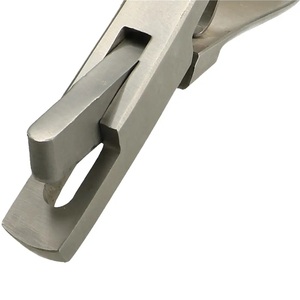 Reusable Manual Animal Ear Notcher Oval Cut Stainless Steel Hole Shape | Adjustable Livestock Identification Instruments for - Product Image 2