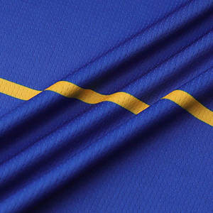 Uniforme de Baloncesto Ligero para Hombre con Pantalones Cortos Transpirables, Ropa Deportiva Resistente, Perfecta para Jugadores de Equipo y Atletas Jóvenes - Product Image 5