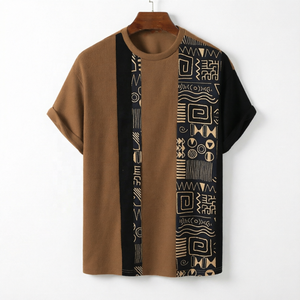 T-shirt décontracté pour homme à manches courtes avec motif géométrique, bordure contrastée, col rond tricoté, coupe classique - Product Image 1