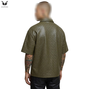 เสื้อเชิ้ตหนัง PU ผู้ชายทรงสแตนด์ สไตล์คนเมือง คุณภาพพรีเมียม ราคาขายส่ง สินค้ามาใหม่ ผู้จัดจำหน่ายที่ดีที่สุด ปรับแต่งได้ตามต้องการ ระบายอากาศได้ดี - Product Image 4