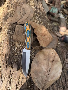 Couteau à lame fixe fait main avec manche bleu-orange, couteau de camping en acier inoxydable à pointe tombante, outil EDC pour l'extérieur - Product Image 1