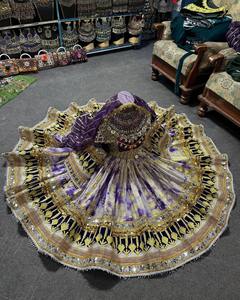 Vestido Tribal Afgano Kuchi de Terciopelo Morado Real con Falda Circular Amplia y Bordado Intrincado de Tilla Dorada - Product Image 5