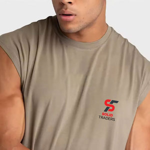 เสื้อกีฬาผู้ชายแบบแห้งเร็ว ระบายเหงื่อได้ดี สำหรับออกกำลังกาย วิ่ง และเล่นกีฬา ยี่ห้อ Solid Trader รุ่น High Performance - Product Image 2