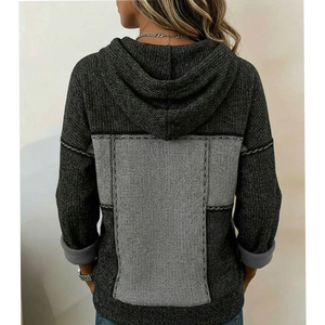 Sweat à capuche en maille color block avec fermeture éclair diagonale pour femme, style streetwear tactique, poche bandoulière, texture urbaine utilitaire - Product Image 4