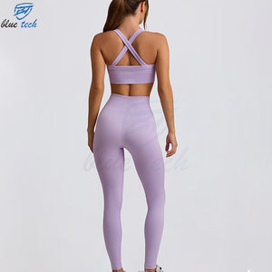Ensemble de vêtements de yoga pour femmes avec impression de logo personnalisé, soutien-gorge de sport et leggings taille haute, vêtements de sport pour l'entraînement - Product Image 2