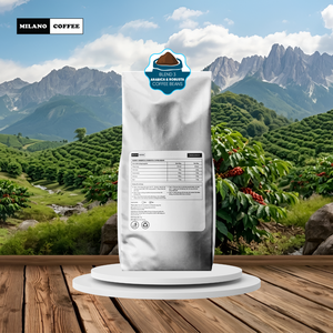 กาแฟเวียดนาม โรบัสต้า/อาราบิก้า คั่วอ่อน เบลนด์หมายเลข กาแฟมิลาน โอลด์ ซิตี้+ เกรด 1 บรรจุ 1 กก. สำหรับขายส่งแบบฉลากส่วนตัว 3 แพ็ค - Product Image 1