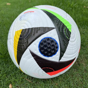 Balón Deportivo WEMBLEY con Logotipo Personalizado, Patrón Gráfico, Tallas 3, 4 y 5, Fibra de PU, Termosellado, Ecológico, Ligero y Duradero - Product Image 1