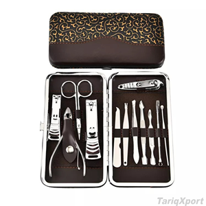 Professional Stainless Steel Lightweight Pedicure Manicure Set with 18 Pieces in <b>Kits</b> with Costum Color & Logo Options - Product Image 2