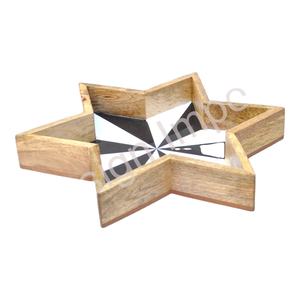 Bandeja de Madera con Diseño de Estrella Brillante para Decoración Navideña, Precio Económico, Buena Calidad, Diseño con Patrón de Ajedrez - Product Image 1