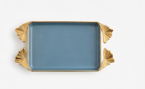 Plateau de service rectangulaire de luxe en émail bleu clair avec poignées en feuille de Ginkgo, plateau de table basse en métal doré poli, plat de rangement polyvalent - Product Image 2