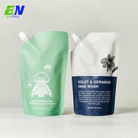 Fabricant de pochettes de recharge personnalisées pour shampoing, pochettes à bec verseur, emballages à bec verseur
