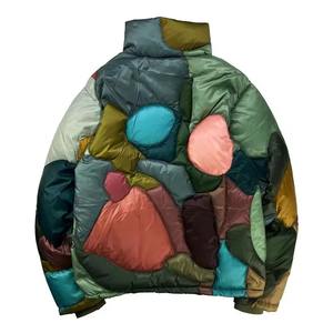 Chaquetas de lona acolchadas con capucha para hombre, personalizadas, de invierno, 100% poliéster, rellenas de fibra, impermeables, a prueba de viento, transpirables, estilo urbano. - Product Image 4