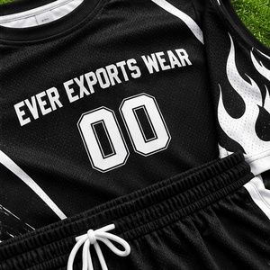 Conjunto de Uniforme de Baloncesto Personalizado de Color Sólido sin Mangas, Jersey de Cuello Redondo Blanco y Negro y Pantalones Cortos con Número 00 Impreso - Product Image 3